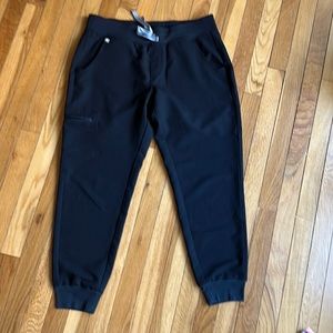 Figs Black Jogger Scrub- petite sizes